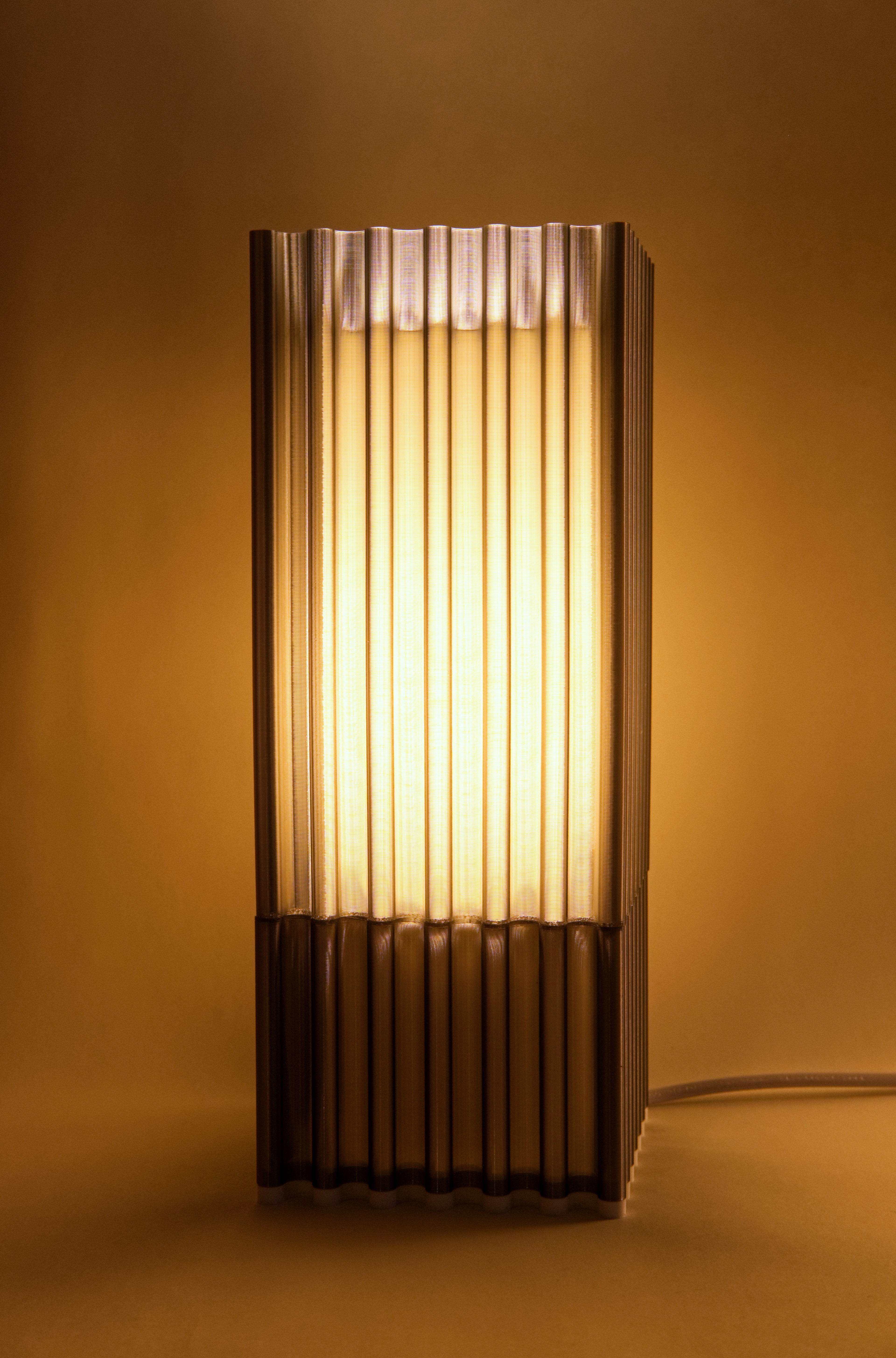 PILR | Architectural Table Lamp – Minimalist Pillar (Swiss Design)