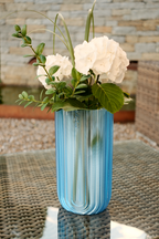 VASE 03