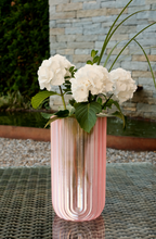 VASE 03