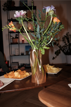 VASE 02